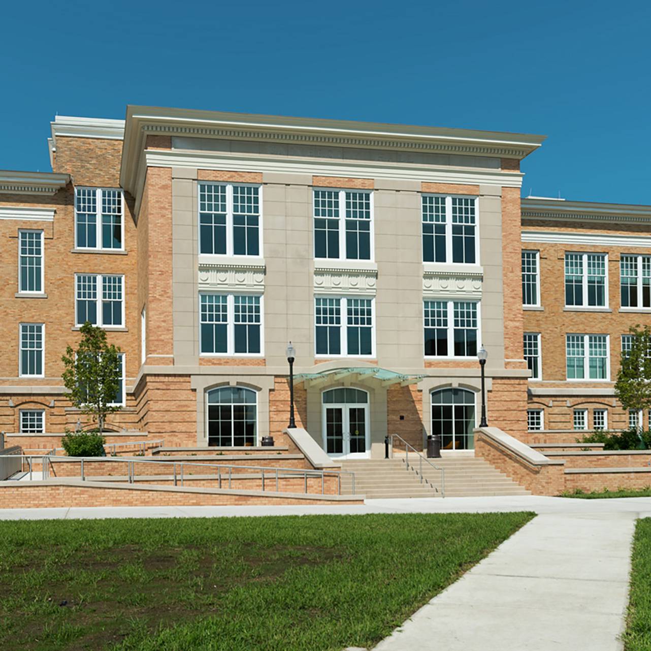BGSU U HALL 2 Mosser