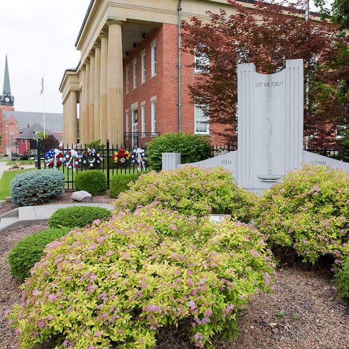 Sandusky Courthouse Flowers Exterior Ohio